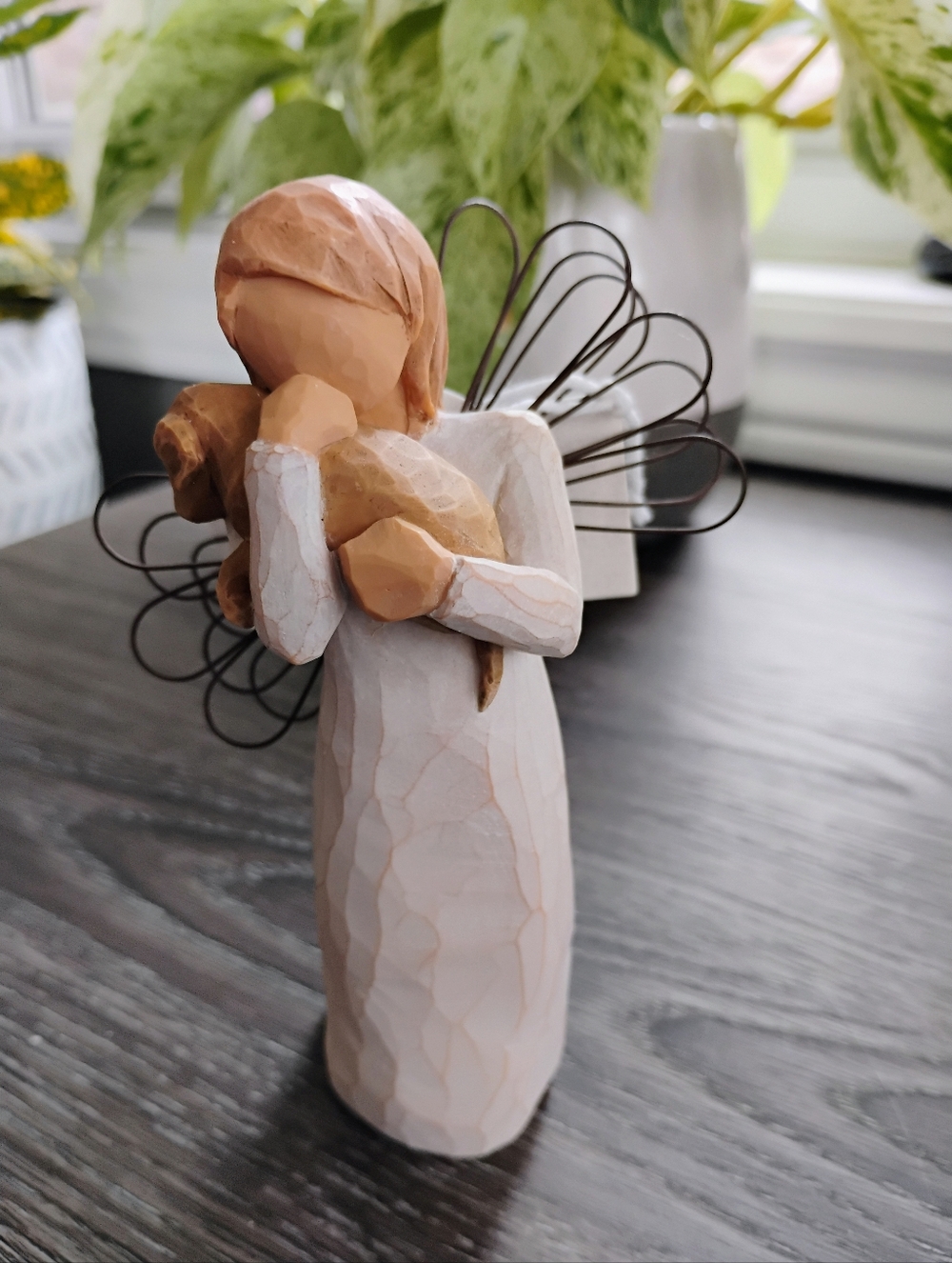 Willowtree Angel of Friendship Figurine NWT